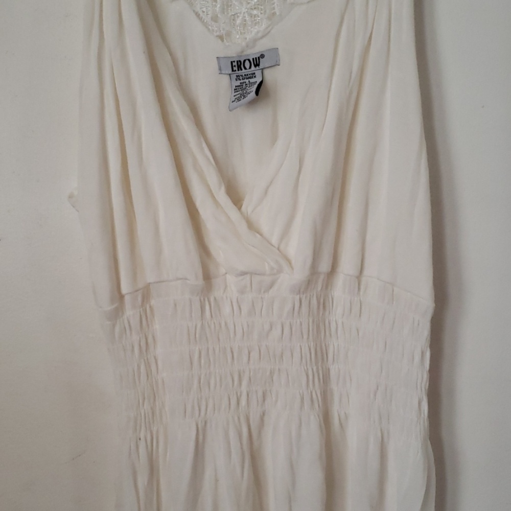 Dress - Picture 2 of 7